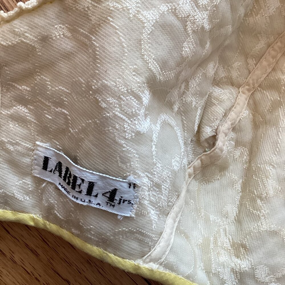 VTG 70s LABEL 4 JRs DITSY FLORAL CALICO COTTON EYELET BULLET BRA HALTER FESTIVAL - Picture 5 of 7